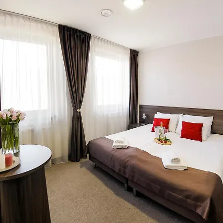 Hotel Dabrowski 3*